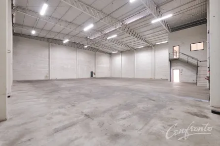 Galpão/Depósito/Armazém para alugar, 820m² no Boqueirão, Curitiba