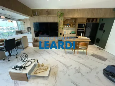 Apartamento com 2 Quartos à venda, 91m² no Vila Anastácio, São Paulo