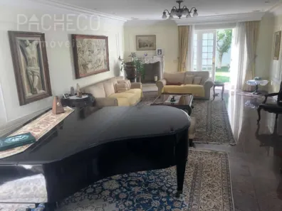 Sobrado com 4 Quartos à venda, 559m² no Caxingui, São Paulo
