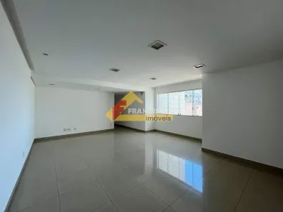 Apartamento com 3 Quartos à venda, 135m² no Vila Belo Horizonte, Divinópolis