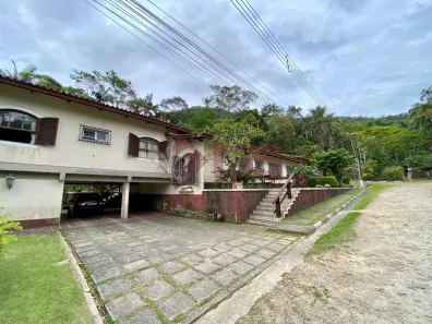Casa com 5 Quartos à venda, 324m² no Loteamento Recanto Sandra, Caraguatatuba