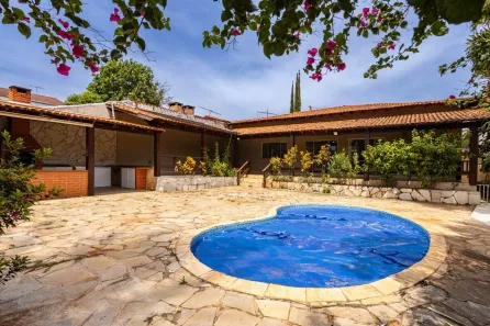 Sobrado com 4 Quartos à venda, 329m² no Setor Habitacional Jardim Botânico, Brasília