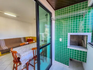 Apartamento com 2 Quartos à venda, 76m² no Bombas, Bombinhas