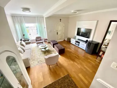 Casa com 4 Quartos à venda, 270m² no Vila Mariana, São Paulo