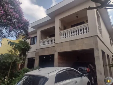 Casa com 4 Quartos à venda, 241m² no Jardim Avelino, São Paulo
