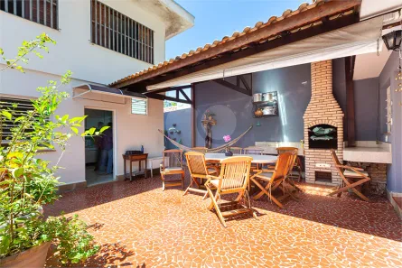 Sobrado com 3 Quartos à venda, 224m² no Vila Madalena, São Paulo