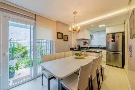 Casa com 3 Quartos à venda, 137m² no Tristeza, Porto Alegre