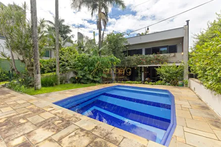 Casa com 4 Quartos à venda, 474m² no Jardim Santa Helena, São Paulo