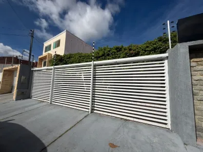 Casa com 3 Quartos à venda, 210m² no Inácio Barbosa, Aracaju