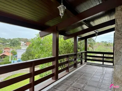 Casa com 4 Quartos à venda, 340m² no Cacupé, Florianópolis