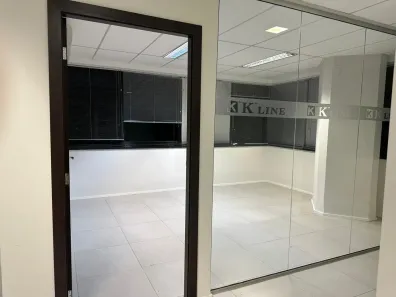 Sala Comercial para alugar, 404m² no Bela Vista, São Paulo