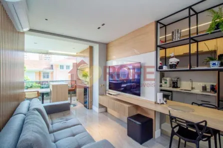 Apartamento com 2 Quartos para alugar, 83m² no Moema, São Paulo