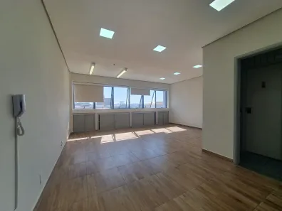 Sala Comercial com 1 Quarto para alugar, 42m² no Vila Carrão, São Paulo