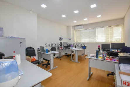 Sala Comercial à venda, 22m² no Centro, Curitiba