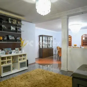 Casa com 4 Quartos à venda, 420m² no Vila Liviero, São Paulo