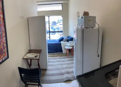 Kitnet com 1 Quarto para alugar, 18m² no Jardim Maria Rosa, Taboão da Serra