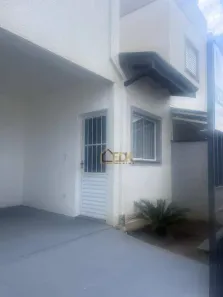 Sobrado com 2 Quartos à venda, 101m² no Jardim Regina (Moreira César), Pindamonhangaba