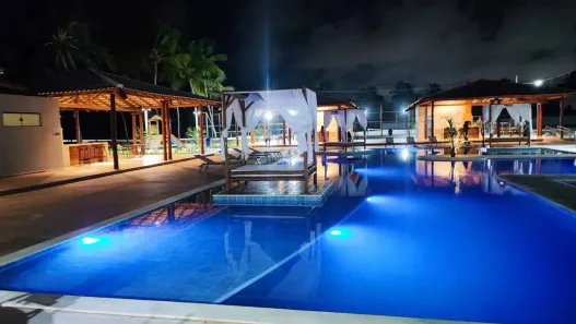 Lote/Terreno à venda, 219m² no Zona de Expansão (Olhos D'Agua), Barra dos Coqueiros