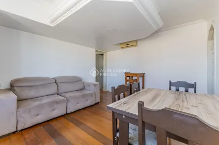 Apartamento com 2 Quartos para alugar, 84m² no Moinhos de Vento, Porto Alegre