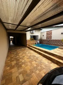 Casa com 3 Quartos à venda, 140m² no Parque Trindade, Aparecida de Goiânia
