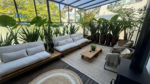 Casa com 3 Quartos à venda, 240m² no Córrego Grande, Florianópolis