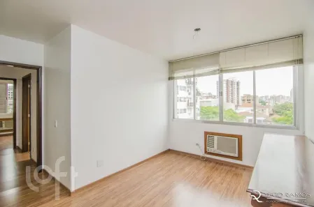 Apartamento com 2 Quartos à venda, 75m² no Floresta, Porto Alegre