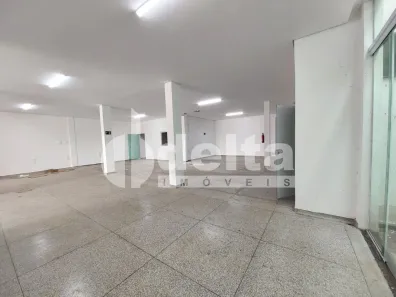 Ponto Comercial à venda, 750m² no Jardim Ipanema, Uberlândia