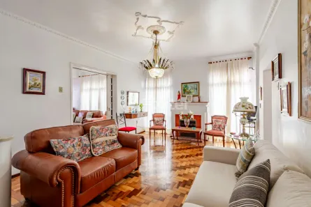 Casa com 3 Quartos à venda, 210m² no Teresópolis, Porto Alegre