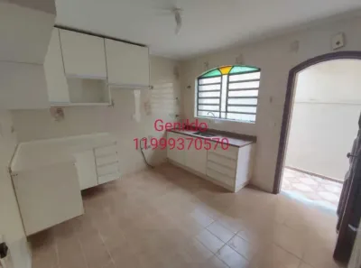 Sobrado com 3 Quartos para alugar, 180m² no Jardim Pinheiros, São Paulo