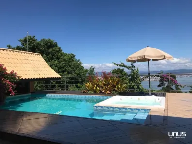 Casa com 4 Quartos à venda, 410m² no Centro, Florianópolis