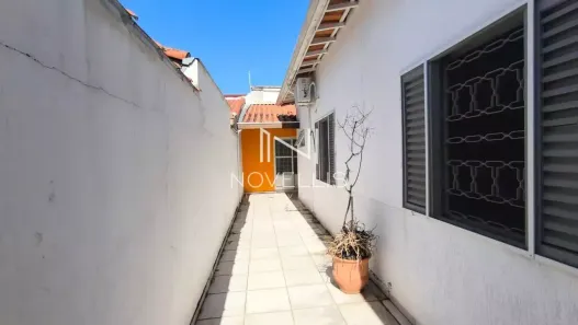 Sobrado com 3 Quartos para alugar, 183m² no Jardim Santa Maria, Jacareí