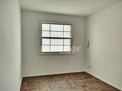 Apartamento com 2 Quartos para alugar, 66m² no Auxiliadora, Porto Alegre