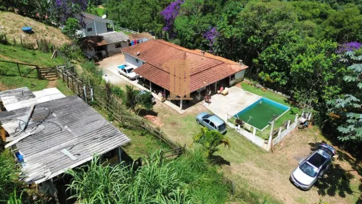 Fazenda/Sítio com 4 Quartos à venda, 17000m² no Centro, Monteiro Lobato
