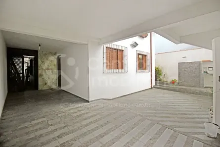 Casa com 5 Quartos à venda, 351m² no Centro, Peruíbe