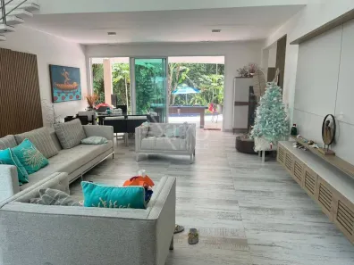 Sobrado com 5 Quartos à venda, 295m² no Costa do Sol, Bertioga