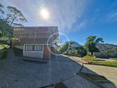 Fazenda/Sítio com 4 Quartos à venda, 4500m² no Jardim Europa, Teresópolis