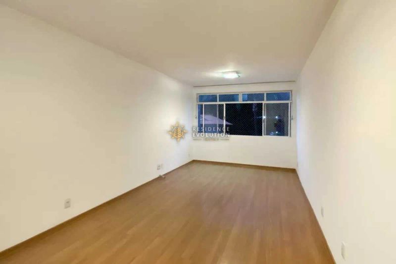 Apartamento com 3 quartos — Coração de Jesus, Belo Horizonte