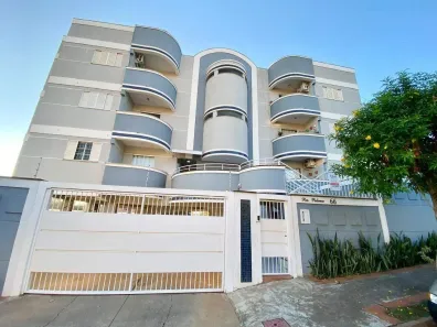 Apartamento com 2 Quartos para alugar, 52m² no Jardim São Francisco, Marília