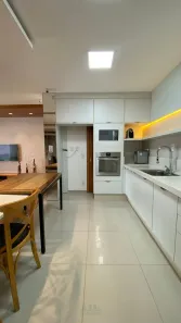 Apartamento com 3 Quartos à venda, 96m² no Zona 07, Maringá