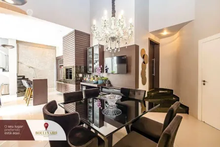 Casa com 4 Quartos à venda, 309m² no Mossunguê, Curitiba