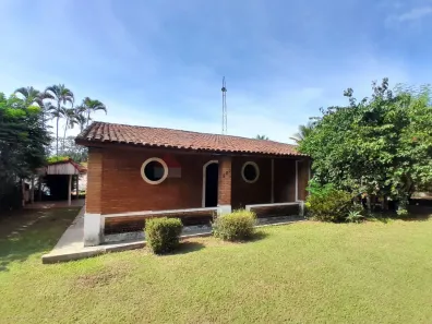 Fazenda/Sítio com 6 Quartos à venda, 341m² no Jd N Sra Salete, Araçoiaba da Serra