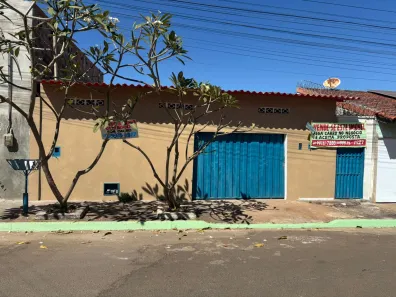 Casa com 3 Quartos à venda, 300m² no Da Vitória, Goiânia