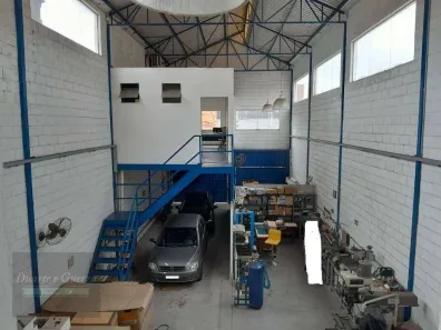 Galpão/Depósito/Armazém à venda, 309m² no Vila das Mercês, São Paulo