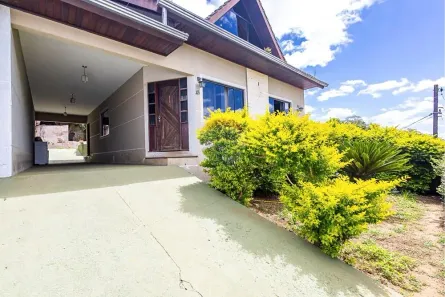 Casa com 3 Quartos à venda, 343m² no Santa Cândida, Curitiba
