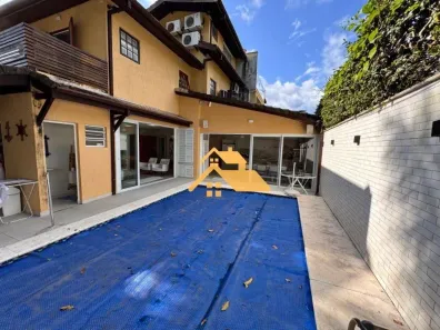 Casa de Condomínio com 5 Quartos para venda ou aluguel, 235m² no Bairro de Juquehy, São Sebastião