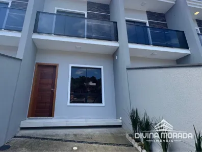 Casa com 2 Quartos à venda, 72m² no Santa Catarina, Joinville