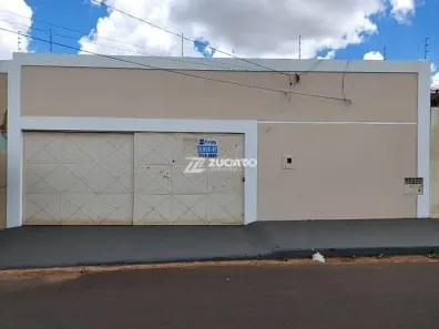 Casa com 2 Quartos à venda, 89m² no Lourdes, Uberaba