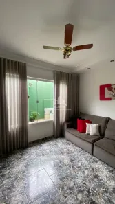 Casa com 3 Quartos à venda, 270m² no Jardim Patrícia, Uberlândia