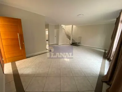 Sobrado com 3 Quartos para alugar, 225m² no Planalto Paulista, São Paulo