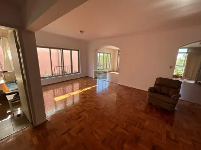 Sobrado com 4 Quartos para alugar, 400m² no Sumaré, São Paulo